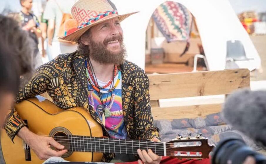 jovanotti (foto da profilo facebook ufficiale)