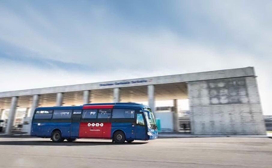 un bus arst (archivio l unione sarda)