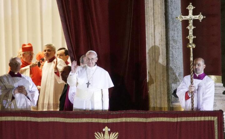 il manuale delle indulgenze prescrive di pregare secondo le intenzioni del papa