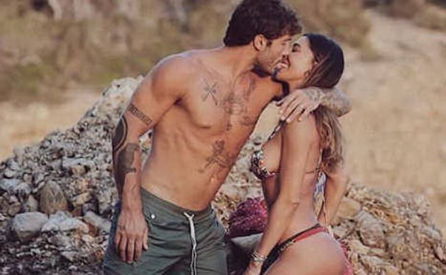stefano de martino e belen rodriguez (foto instagram)
