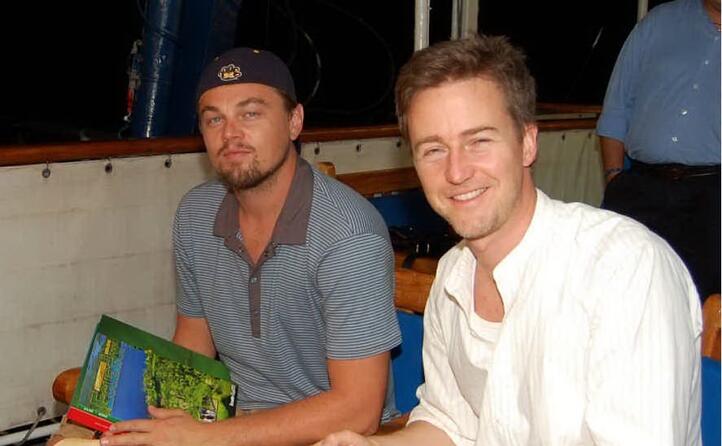 alle galapagos con l amico leonardo di caprio (ansa)