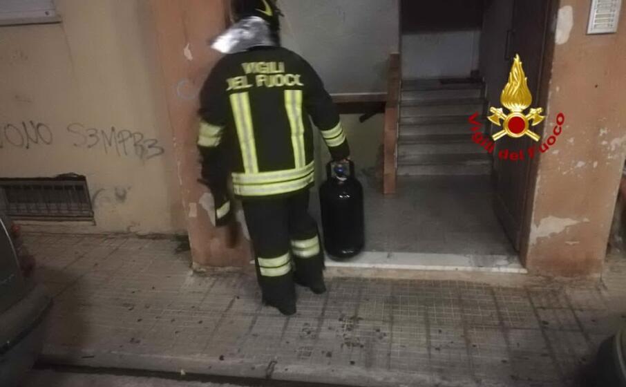 l intervento dei vigili del fuoco (foto vdf)