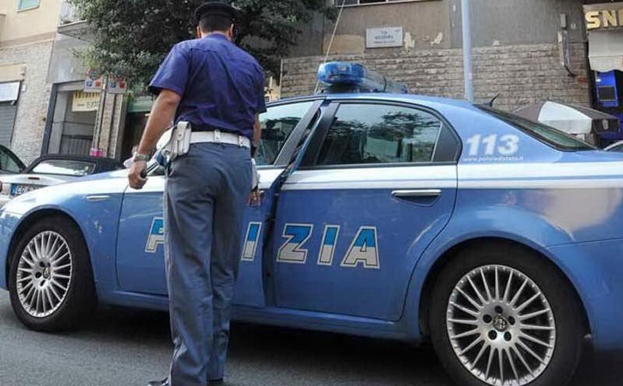polizia (archivio l unione sarda)