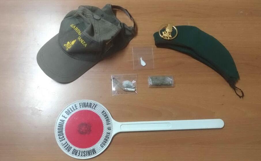 (foto guardia di finanza)