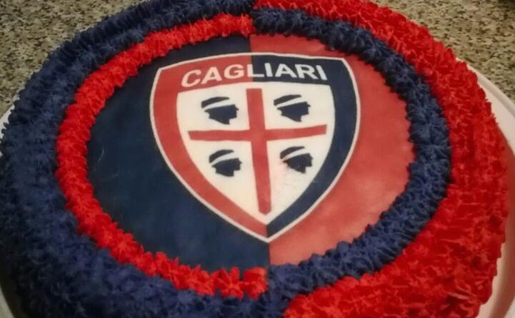 un compleanno tutto rossobl per margherita zoncheddu da qartu sant elena