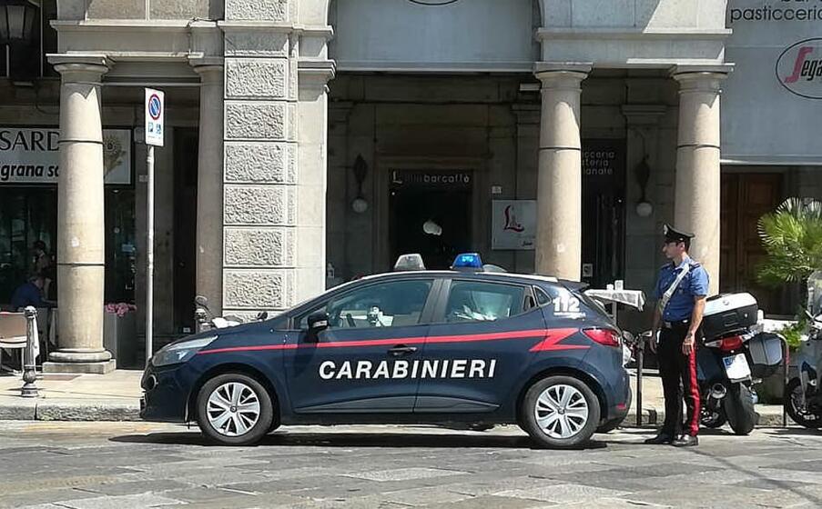 carabinieri in azione a cagliari (foto carabinieri)