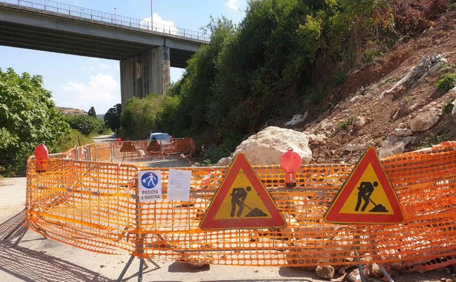 le transenne di protezione (l unione sarda calvi)
