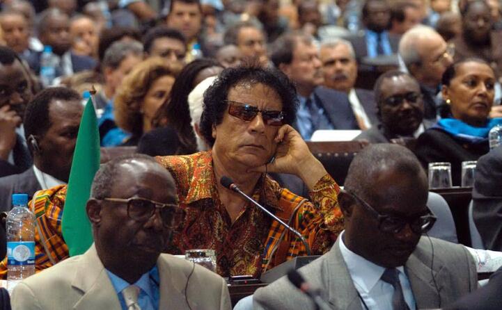 gheddafi resta al potere per 42 anni