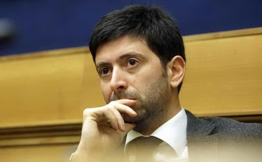 il ministro della salute roberto speranza