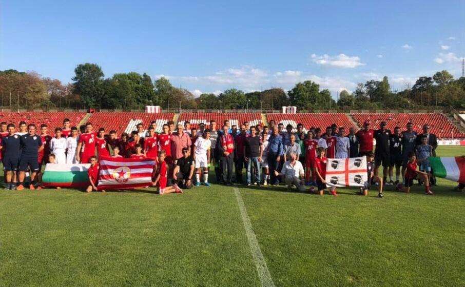 foto di gruppo (circolo sardica)