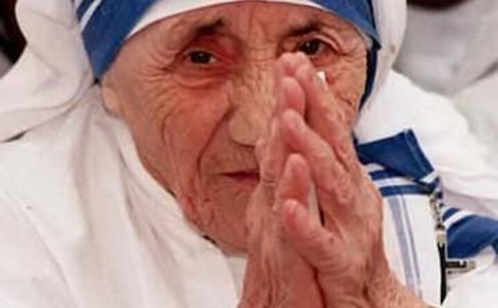 nel 2016 viene proclamata santa da papa francesco (foto ansa e wikipedia)