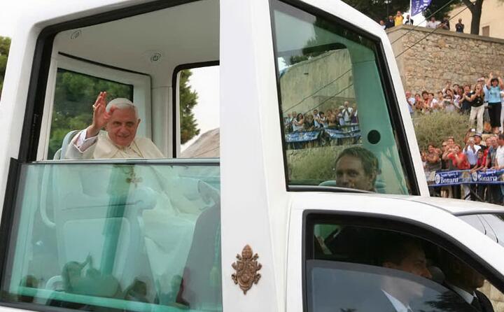 si tratta della terza visita del papa nell isola