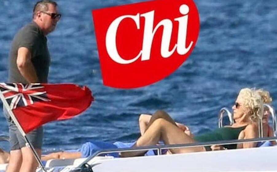 una delle foto pubblicate dal settimanale chi