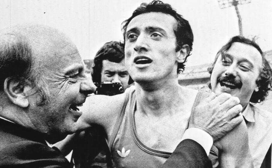 pietro mennea dopo la vittoria (ansa)