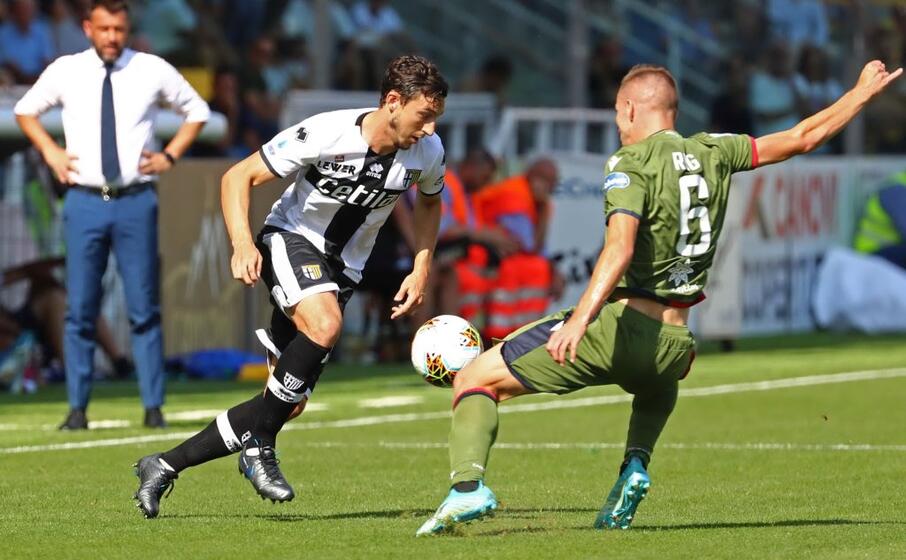 matteo darmian del parma in azione uno dei migliori degli emiliani