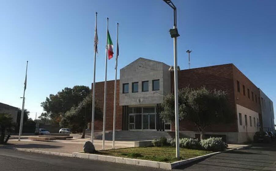 il comune di santa giusta (foto l unione sarda pinna)