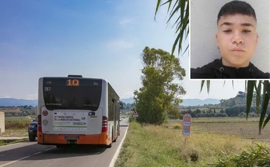 il luogo dell incidente (foto l unione sarda messina) nel riquadro matteo fabbrocile