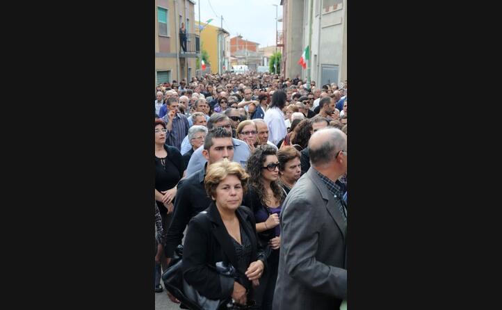 tutta solarussa si stringe intorno al dolore della famiglia (archivio l unione sarda chergia)