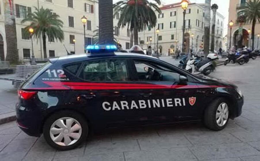una pattuglia dell arma a sassari (foto carabinieri)