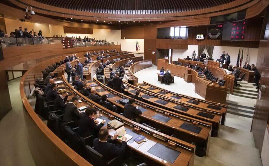 il consiglio regionale (foto l unione sarda solinas)