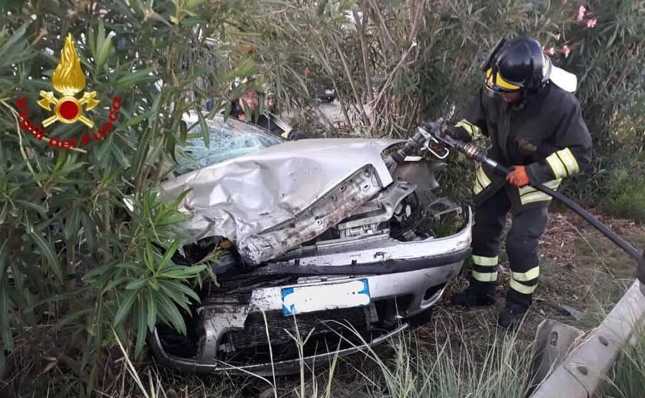 grave incidente sulla provinciale 2 (foto vdf)