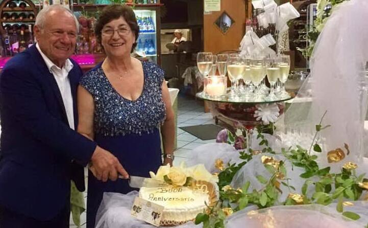 auguri a nonno gu e nonna tina 4 figli 7 nipoti 2 pronipoti e 52 anni di matrimonio