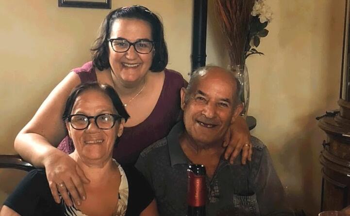 due nonni speciali augusto e giovanna di ussana con tre figli e sette splendidi nipoti auguri