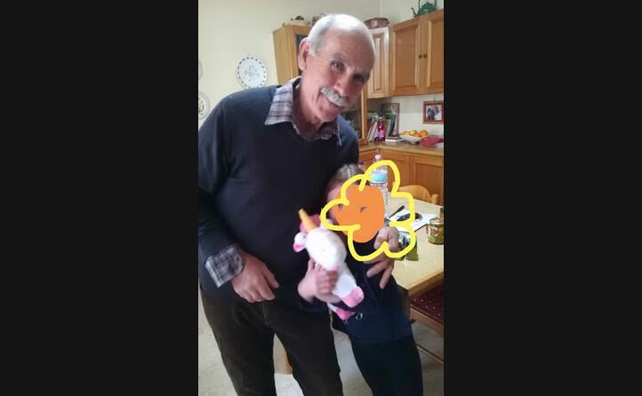 nonno gianni da villacidro e la nipotina francesca silvia da sassari