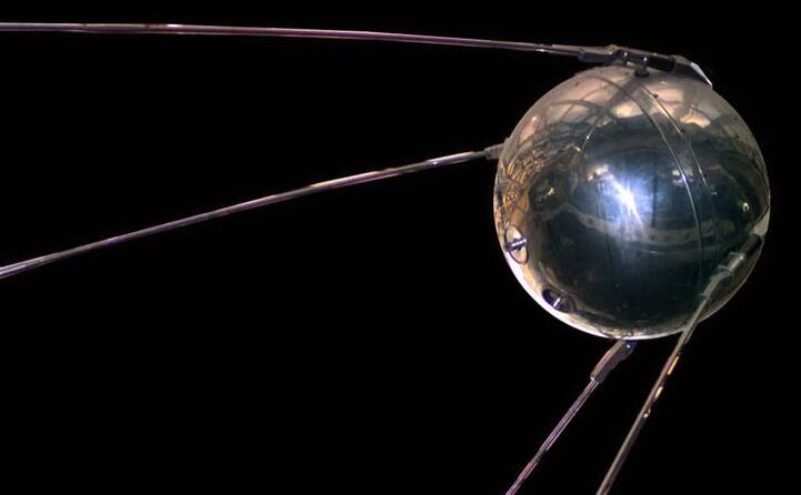 accaddeoggi il 4 ottobre del 1957 lo sputnik 1 viene lanciato nello spazio