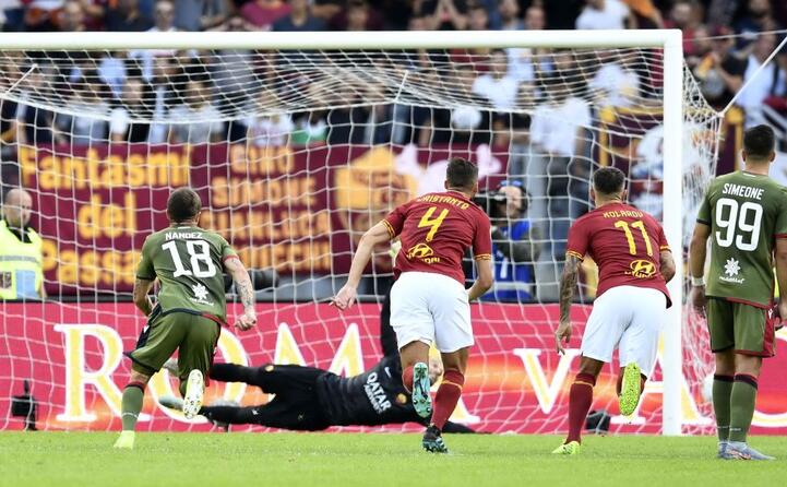 pau lopez non arriva sul penalty di joao