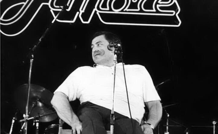 in un concerto degli anni ottanta (archivio l unione sarda)