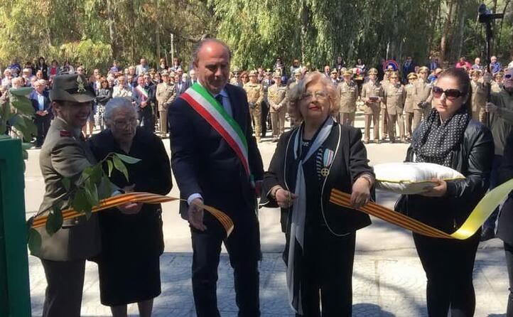 ad alghero viene inaugurato un parco a sua memoria