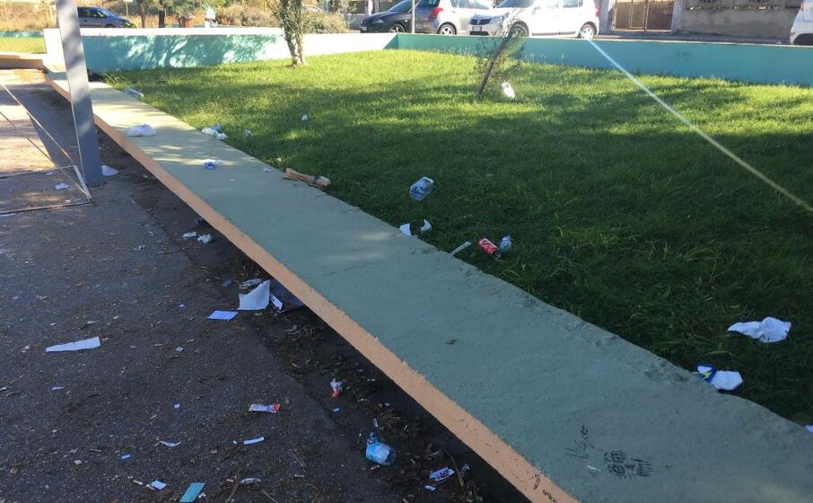 la piazza presa di mira (l unione sarda foto scano)