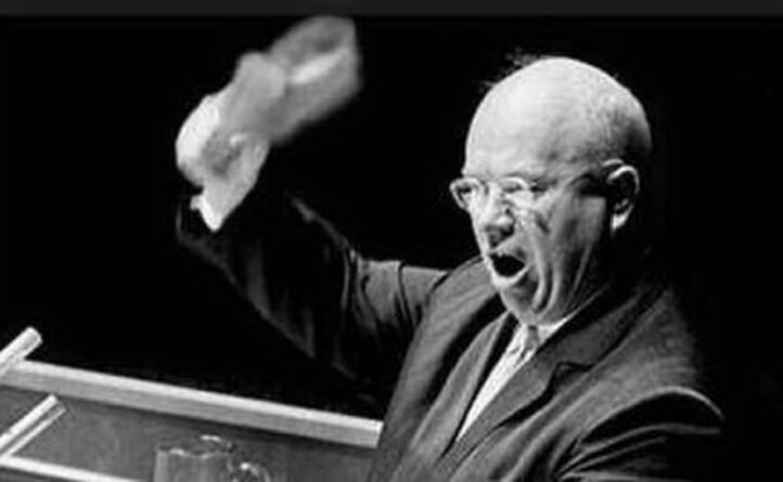 accaddeoggi 12 ottobre 1960 nikita kruscev batte la scarpa sul tavolo dell assemblea generale dell onu una delle pi infuocate della storia
