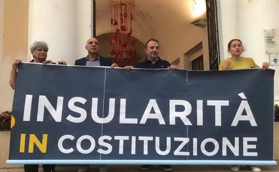 (foto l unione sarda pinna)