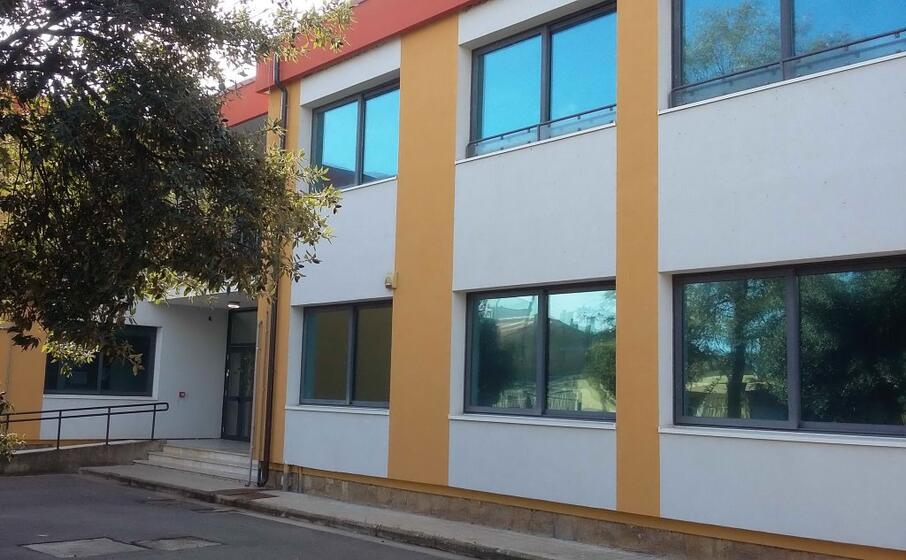 la scuola media (l unione sarda farris)