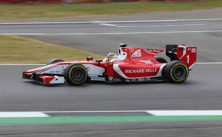 nel 2017 si laurea campione in formula 2 con la prema