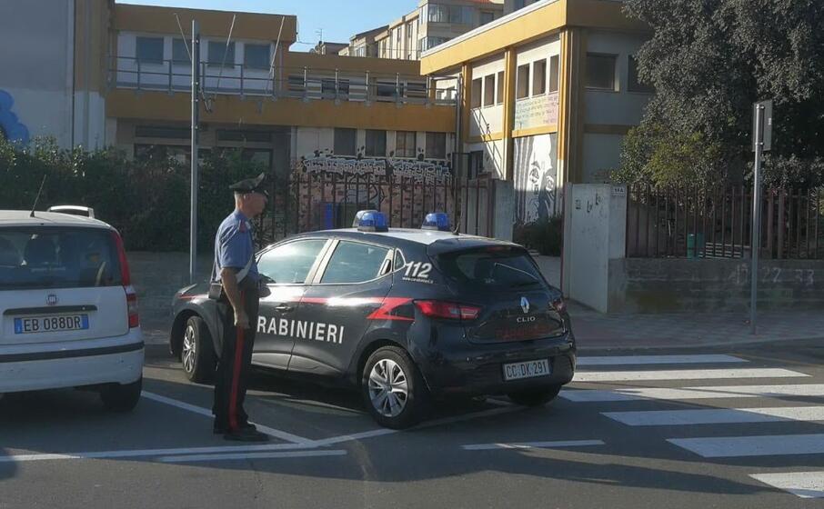 (foto carabinieri)