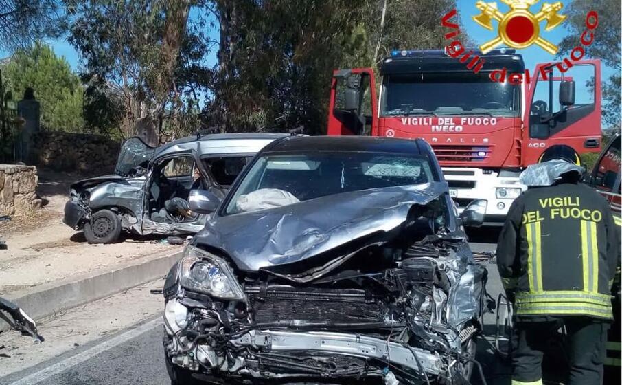 (foto vigili del fuoco)