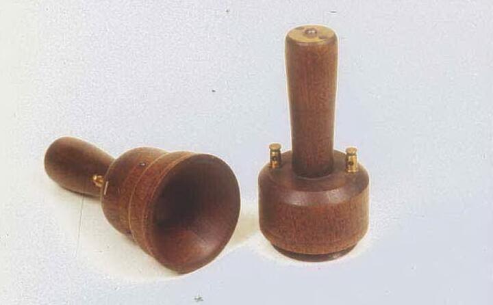 il suo contributo all invenzione del telefono gli viene riconosciuto dal congresso usa nel 2002