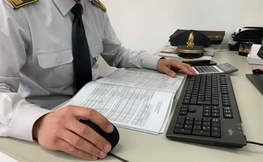 immagine simbolo (foto guardia di finanza di cagliari)
