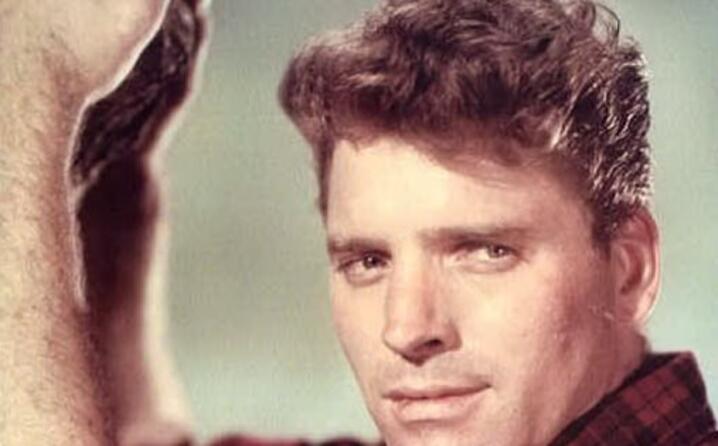 in carriera recita con stelle del calibro di gary cooper