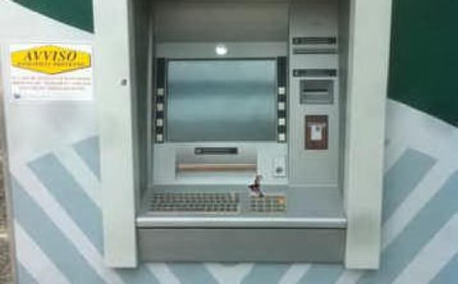 un bancomat (archivio l unione sarda)