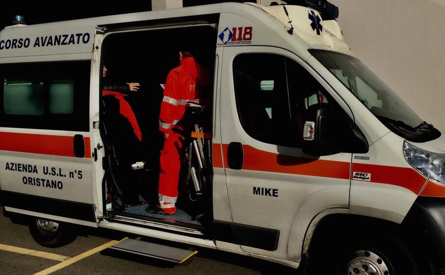 una medicalizzata del 118 (foto l unione sarda sanna)