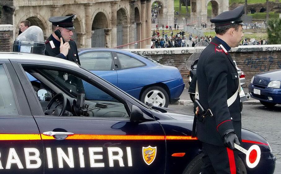 carabinieri al colosseo (archivio l unione sarda)