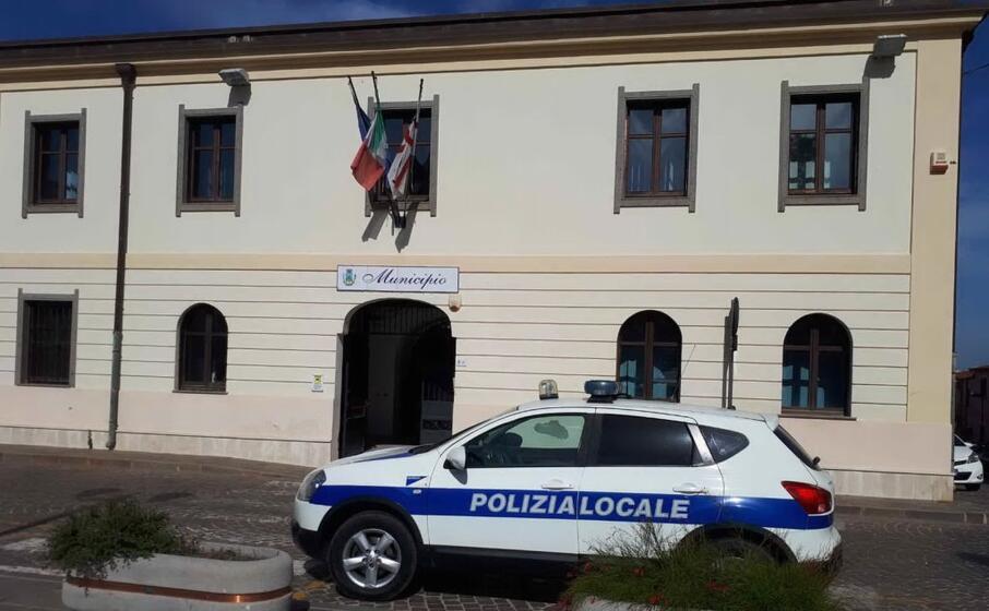 il municipio di sarroch (l unione sarda murgana)