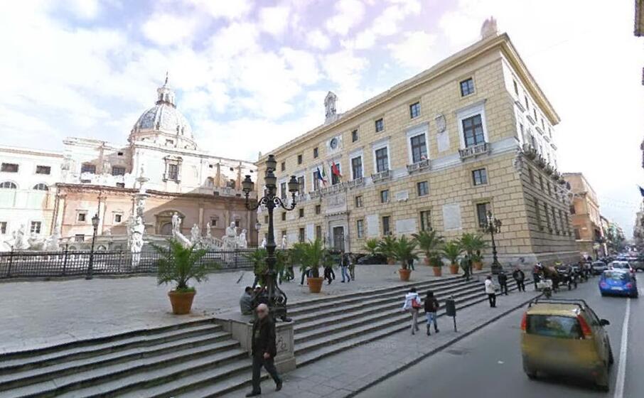 via maqueda a palermo (foto google maps)
