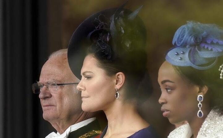 il re di svezia carlo xvi gustaf e sua figlia victoria