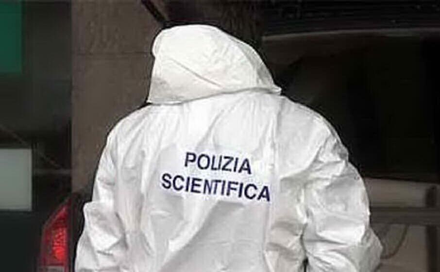 polizia scientifica (archivio l unione sarda)