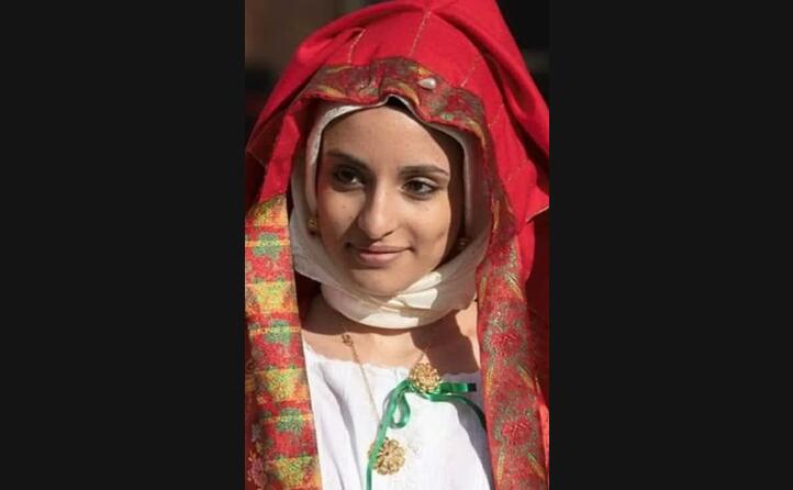 il costume tradizionale di ballao indossato da elisa (foto diego desogus)